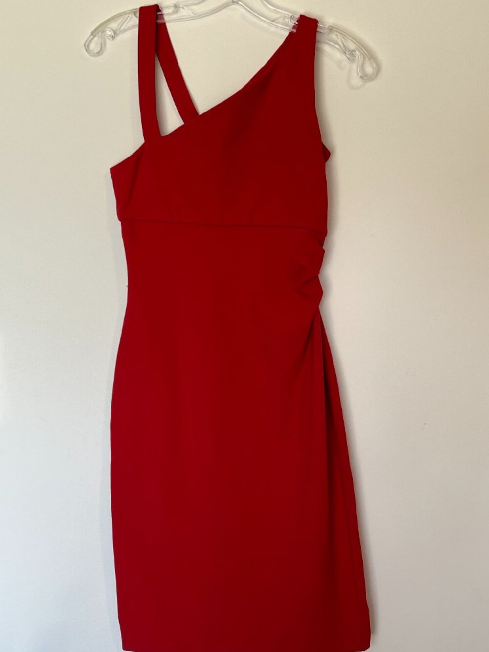 Elegant Diane von Furstenberg Nomie red One-Shoulder Sheath Dress Size 0
